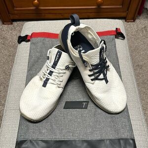 True Linkswear True OG Feel Varsity White/Navy Size 10.5